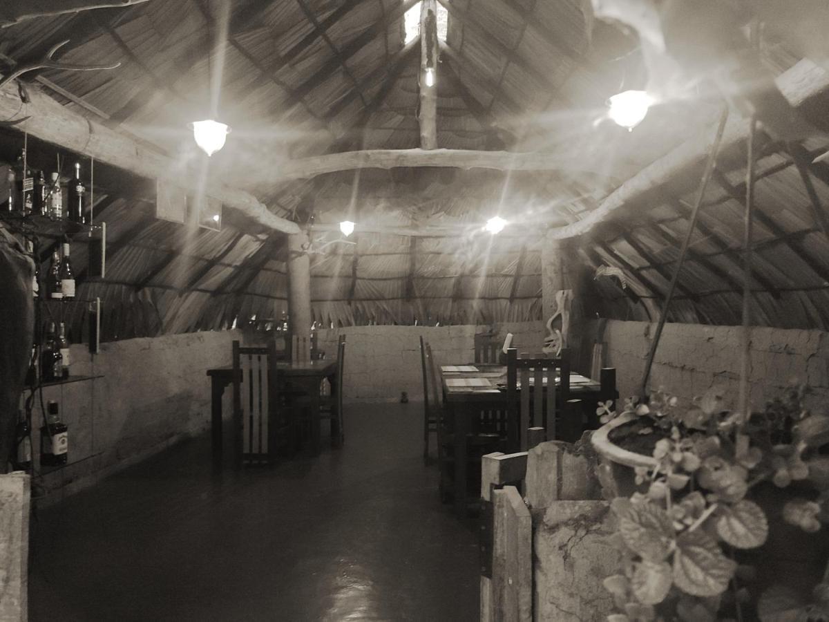 Hasthi Safari Cottage Udawalawe Buitenkant foto