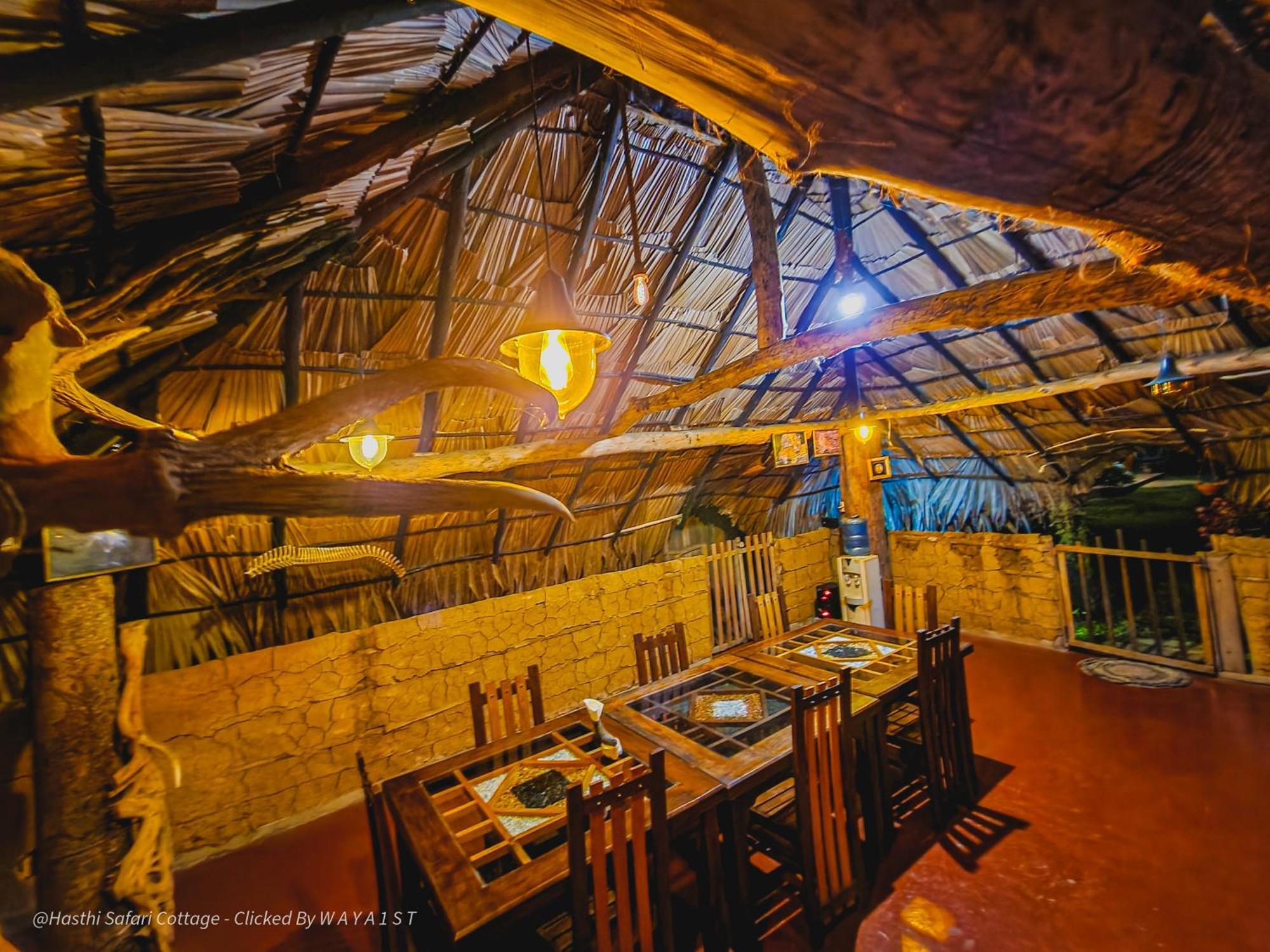 Hasthi Safari Cottage Udawalawe Buitenkant foto